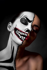 万圣化妆两面派.万圣节的化妆照片