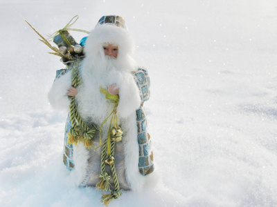 圣诞快乐圣诞老人贺卡雪和雪花图片