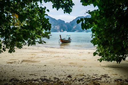 长尾船 热带海滩 安达曼海 泰国