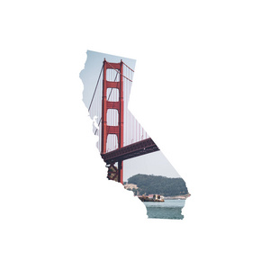 加利福尼亚州剪影在旧金山的金门大桥在一个朦胧的夏日没有云彩