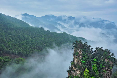 张家界山脉, 中国