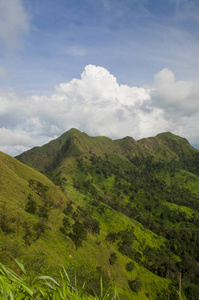 山和云在北碧府 考昌 peuk 泰国