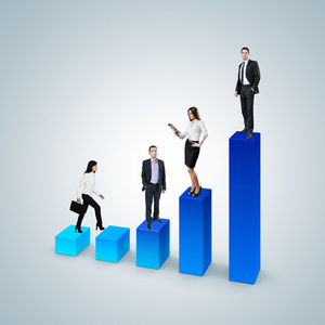 攀登职业生涯阶梯概念.商业的成功概念照片