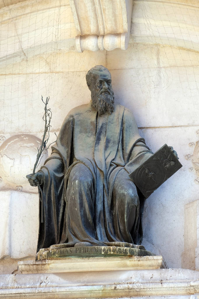 意大利威尼斯哲学家托马斯罗罗古ravennas雕像