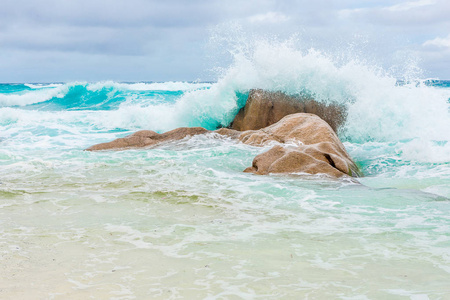 Seychelles, Paradise beach. La Digue at Anse Lazio, Source dA