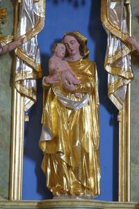 圣母玛利亚与婴孩耶稣, 在 komor zacretski, 在圣维特教堂祭坛上的