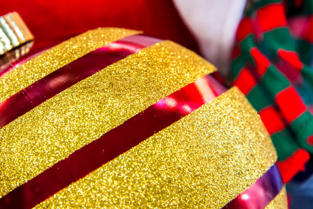 圣诞装饰品 红色和金色饰品