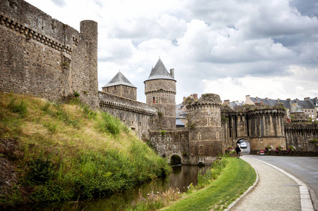 Fougeres, 布列塔尼, 法国中世纪城堡和小镇 Fougeres, 布列塔尼, 法国