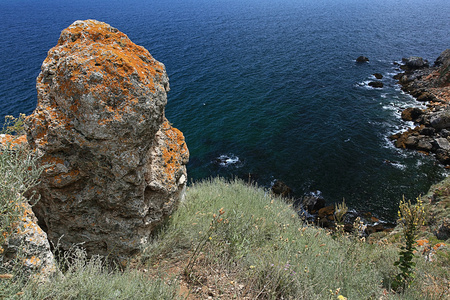 悬崖岩石海岸