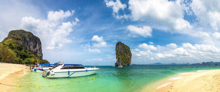 波达岛全景, 泰国在夏季的一天