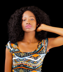 非洲裔美国青少年美女图案的连衣裙
