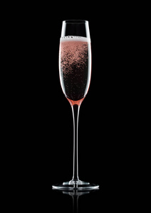 玫瑰粉红色香槟杯黑色泡沫