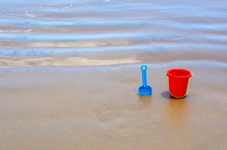 沙滩桶工具图片-沙滩桶工具素材-沙滩桶工具插画-摄图新视界