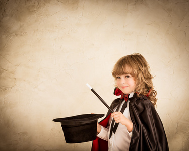 儿童魔术师照片