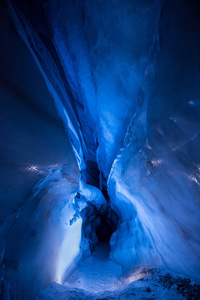 挪威朗伊尔城的北极北极北冰洞穴
