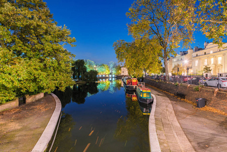 小威尼斯夜景