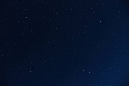 蓝色夜空壁纸图片