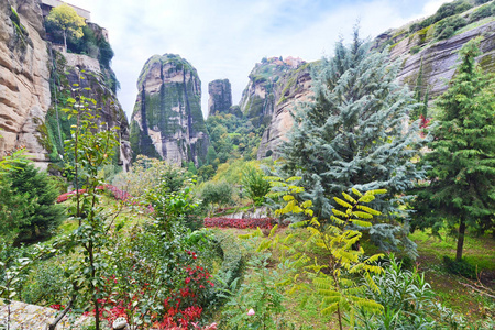 巨大岩石的风景米特奥拉塞萨利希腊正统宗教地方