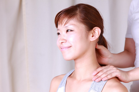 专业捏脊捏脊照片