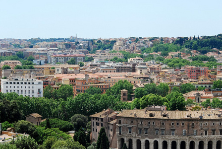 维托里奥埃纪念碑从罗马鸟瞰图