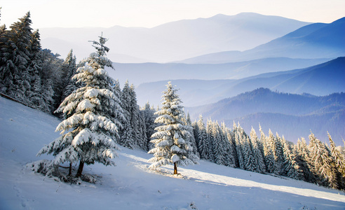 雪山