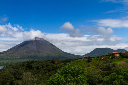 哥斯达黎加阿雷纳尔火山