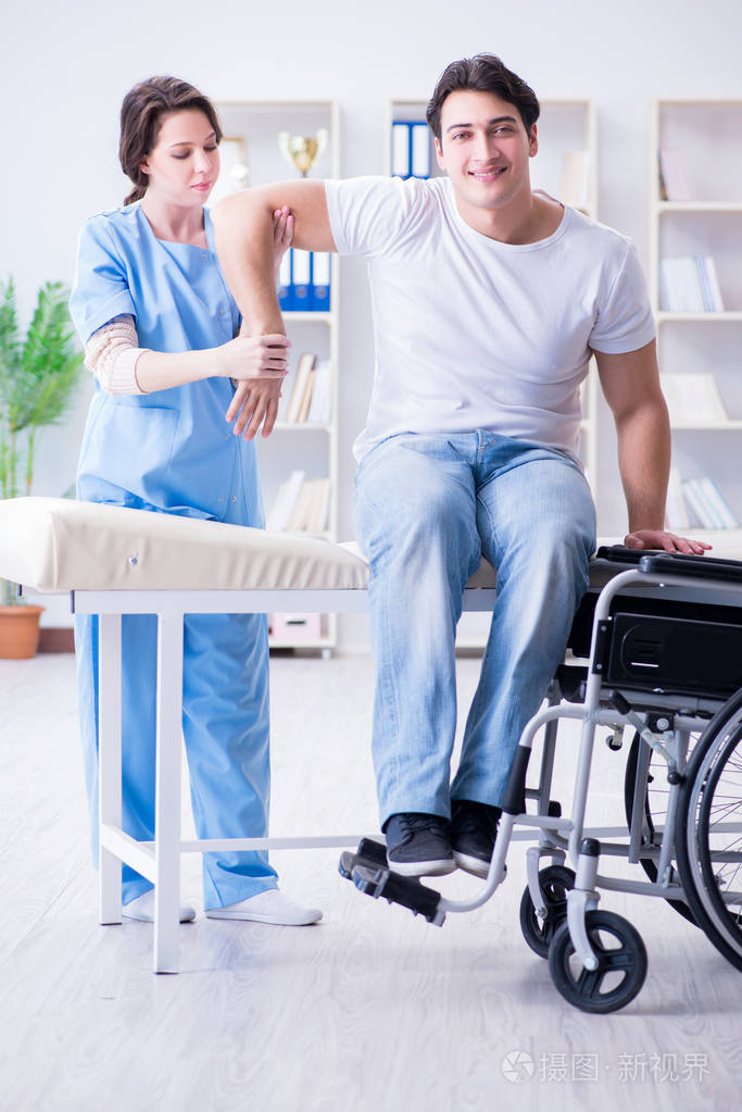 病人接受康复治疗照片-正版商用图片0864m9-摄图新视界