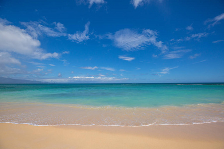 令人惊叹的夏威夷海滩美景