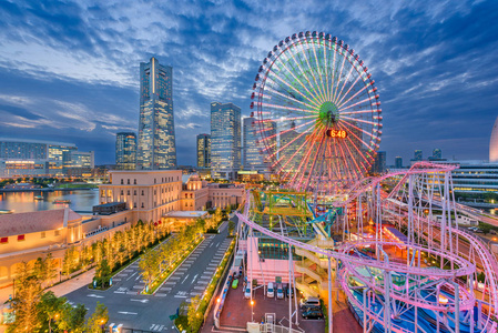 横滨, 日本黄昏向 Mirai 区的天际线