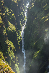 鸟瞰图的精品瀑布第二最高的瀑布的冰岛