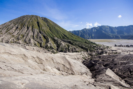 山溴印尼超级乌尔卡诺火山口