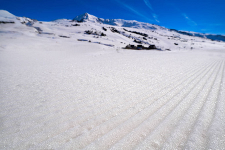 巴奎伊拉贝雷帽在莱里达加泰罗尼亚滑雪胜地在阿兰山谷的比利牛斯山西班牙