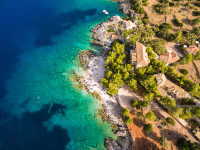 希腊扎金索斯 桑特 岛的阿基欧斯尼古拉斯市鸟瞰图