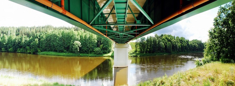 在 Druskininkai spa 市尼曼河桥