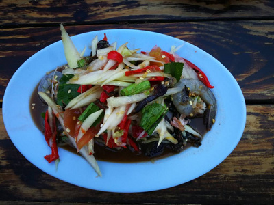 泰国黑蟹辣木瓜叫农家蟹和鲜虾, 泰国著名的引导食品