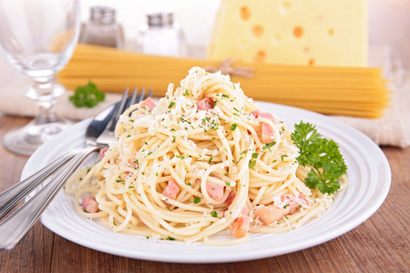 面食 carbonara