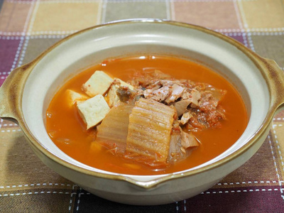 韩国菜泡菜炖泡菜jjigae