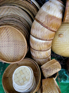 竹篮在市场泰国 phrae