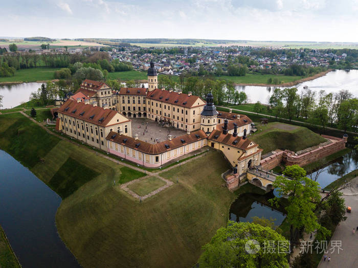 建筑纪念碑, nesvizh 城堡在白俄罗斯的鸟瞰图