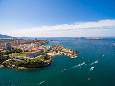 马赛码头的鸟瞰图老港圣让城堡和法国南部的 mucem