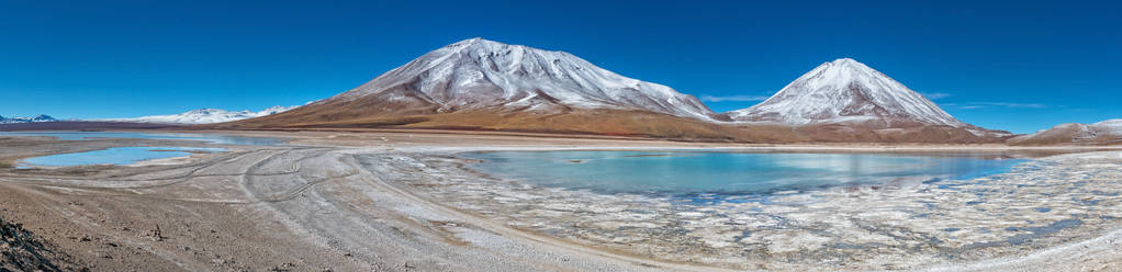 Licancabur 火山脚下的佛得角, 位于 Avaroa 安第斯动物保护区, 玻利维亚