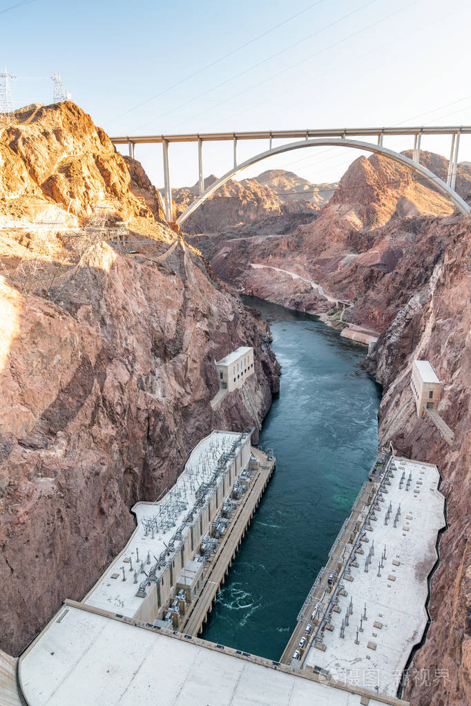 胡佛水坝在美国亚利桑那内华达边界的水力发电发电站