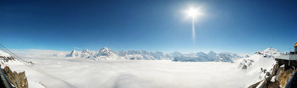 从瑞士雪郎峰凯莱瑞士天际线欣赏壮丽全景雪山