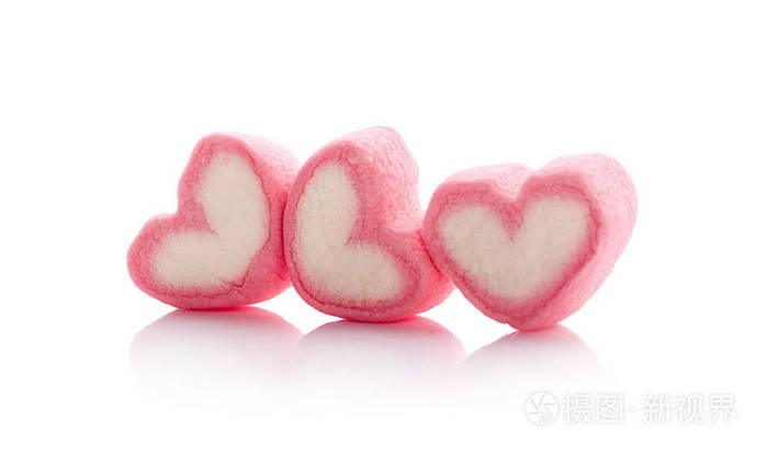 白色背景的彩色软糖糖