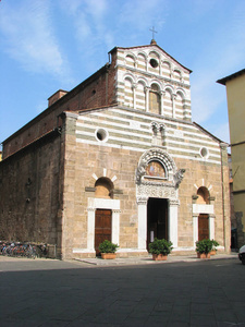 卢卡的老教堂托斯卡纳意大利