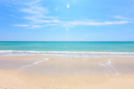 美丽的和阿曼海, 清澈的瓦特, 白色的沙子在你的假期在泰国普吉岛