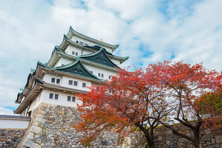 名古屋城堡位于日本名古屋，日本