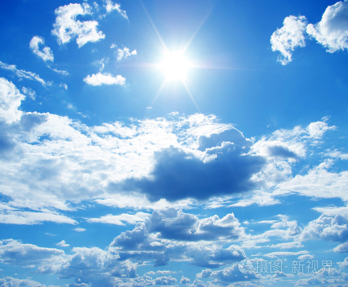 在天空中太阳