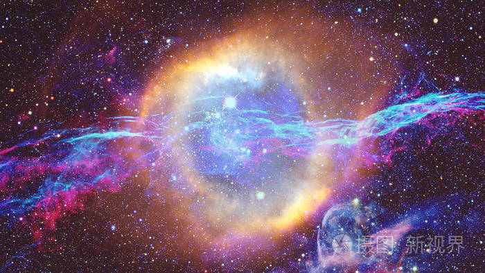 彩色的星云和星团的宇宙中的恒星这幅图像由美国国家航空航天局提供的