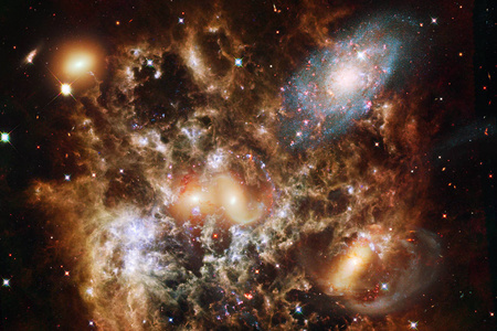深空的星云和恒星。宇宙艺术科幻小说壁纸美国宇航局提供的这张图片的元素